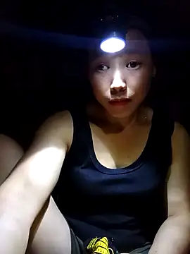 Snapshot of Ngocmi909 chatting on 04.02.26 Ngocmi909 online show from 04.02.26