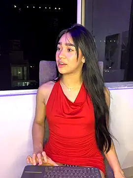 Snapshot of Kylie_Patrick chatting on 11.11.25 Kylie Patrick online show from 11.11.25