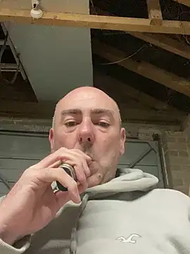 Snapshot of Richmcgee chatting on 02.25.26 Richmcgee online show from 02.25.26