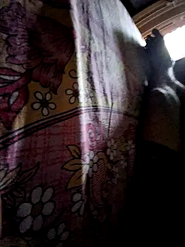 Snapshot of rockstarmajh chatting on 10.04.25 rockstarmajh online show from 10.04.25