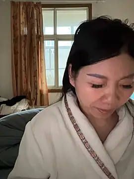 xiiuuff18 online show from 02.16.26