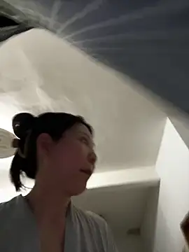 xiiuuff18 online show from 05.14.26