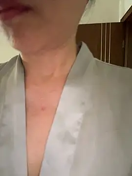xiiuuff18 online show from 05.23.26