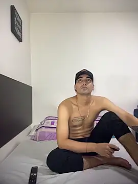 Snapshot of Deymon0777 chatting on 02.20.26 Deymon0777 online show from 02.20.26