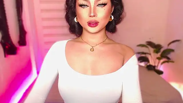 MissRumi Hunter online show from 03.25.26