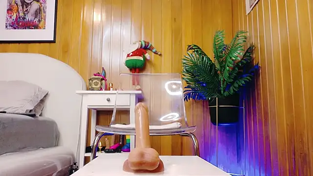 Zafiro Gem  online show from 12.13.25