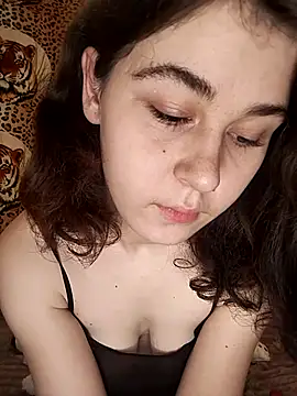 Snapshot of ToryTayler chatting on 11.05.25 ToryTayler online show from 11.05.25