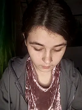 Snapshot of ToryTayler chatting on 12.03.25 ToryTayler online show from 12.03.25