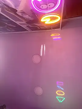 Snapshot of CandyKane06_ chatting on 11.11.25 CandyKane06 online show from 11.11.25