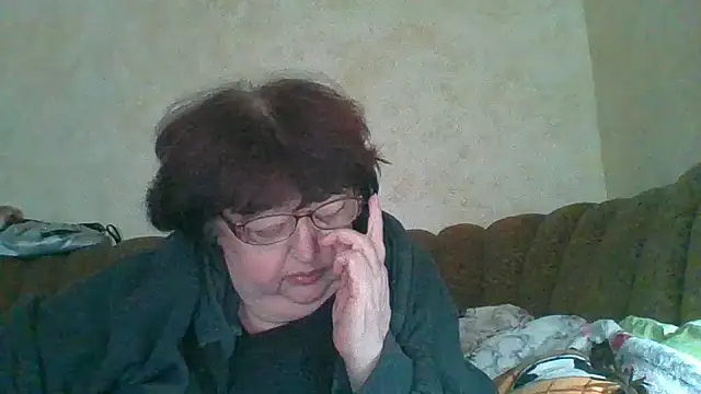 MilaSky5303 online show from 10.24.25