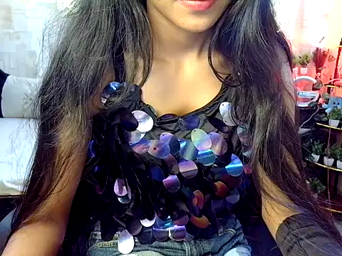 Snapshot of fairy_princess chatting on 10.11.25 fairy princess online show from 10.11.25