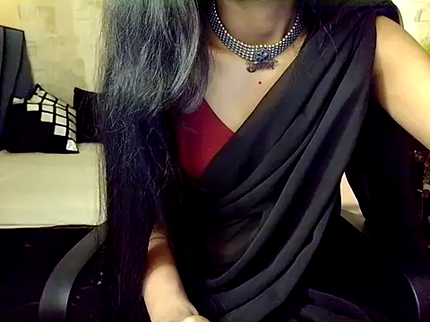 Snapshot of fairy_princess chatting on 10.29.25 fairy princess online show from 10.29.25