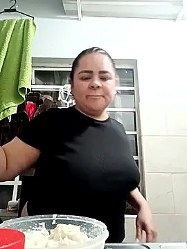 Snapshot of Miss_Adriana01 chatting on 09.13.25 Miss Adriana01 online show from 09.13.25