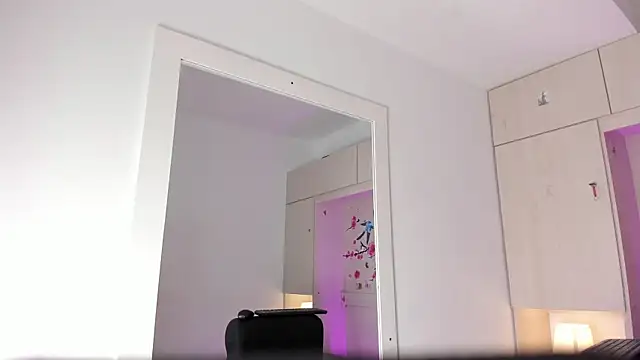 Stefannyevans  online show from 12.17.25