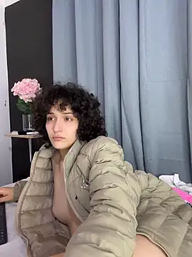 TeensNews18 online show from 02.12.26