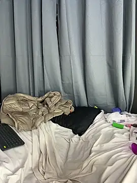 TeensNews18 online show from 02.13.26