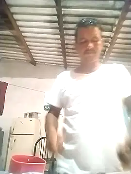 Snapshot of colombiano198720 chatting on 11.24.25 colombiano198720 online show from 11.24.25