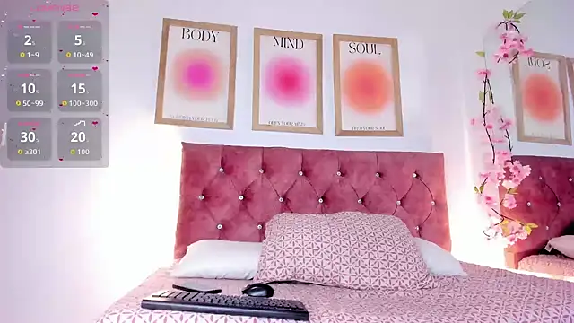 GabiHills online show from 12.16.25