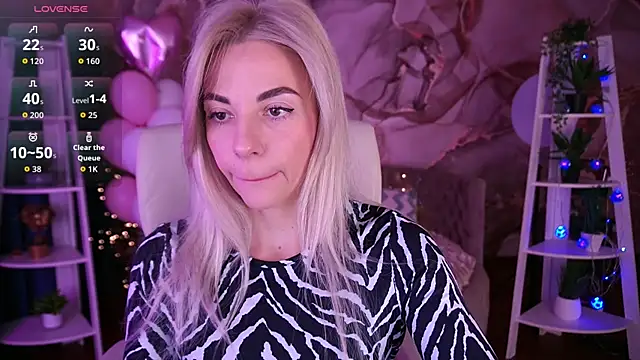 BellaRayyy online show from 02.21.26