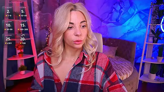 BellaRayyy online show from 03.06.26