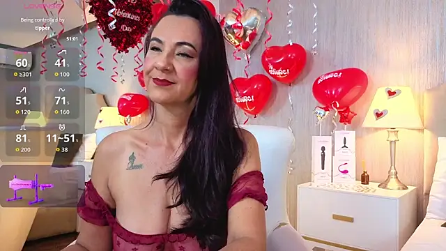 ScarleetJonson online show from 02.13.26