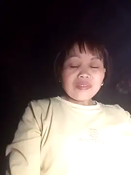  YooY  online show from 11.12.25