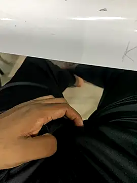 Snapshot of Senurak99 chatting on 09.08.25 Senurak99 online show from 09.08.25