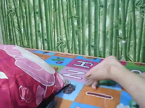 juicey pussy online show from 10.21.25