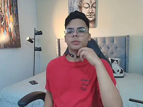 Snapshot of stewart_mateo_ chatting on 11.15.25 stewart mateo online show from 11.15.25