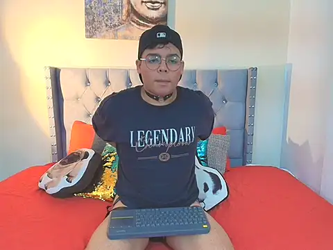 Snapshot of stewart_mateo_ chatting on 11.26.25 stewart mateo online show from 11.26.25