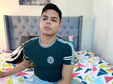 Snapshot of stewart_mateo_ chatting on 12.02.25 stewart mateo online show from 12.02.25