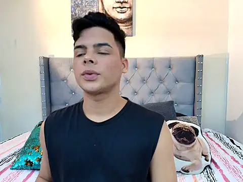 Snapshot of stewart_mateo_ chatting on 12.16.25 stewart mateo online show from 12.16.25