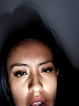 Queen Ashly online show from 10.04.25