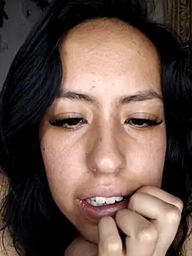 Queen Ashly online show from 10.25.25