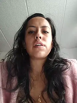 Queen Ashly online show from 11.29.25