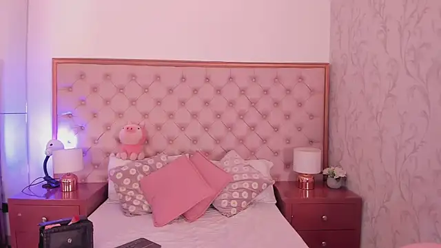 Snapshot of sweetabbey chatting on 10.24.25 sweetabbey online show from 10.24.25