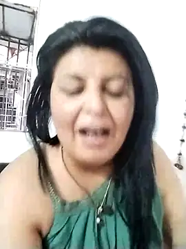 Snapshot of Jann_Riya333 chatting on 03.08.26 Jann Riya333 online show from 03.08.26