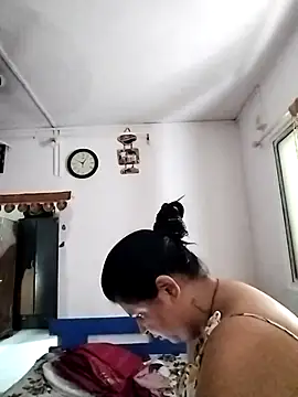 Snapshot of Jann_Riya333 chatting on 04.05.26 Jann Riya333 online show from 04.05.26