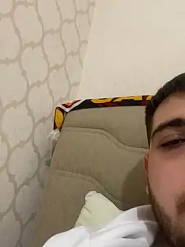 Snapshot of babaparator chatting on 12.19.25 babaparator online show from 12.19.25