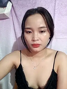 Lili lovely online show from 11.04.25