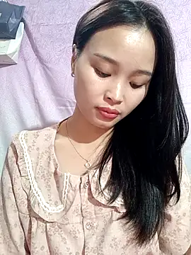 Lili lovely online show from 11.23.25