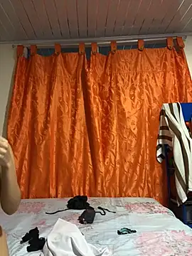 Nezuko-uWux online show from 10.31.25