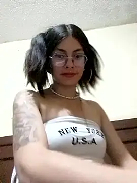 Kylie Rivers online show from 09.28.25