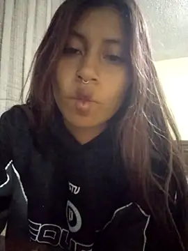 Snapshot of Pocahontas_tw chatting on 09.28.25 Pocahontas tw online show from 09.28.25