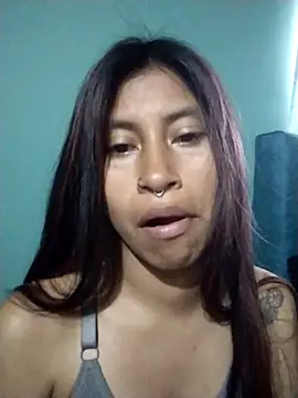 Snapshot of Pocahontas_tw chatting on 10.01.25 Pocahontas tw online show from 10.01.25