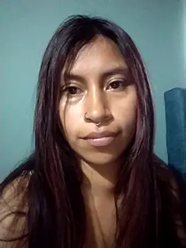 Snapshot of Pocahontas_tw chatting on 10.04.25 Pocahontas tw online show from 10.04.25