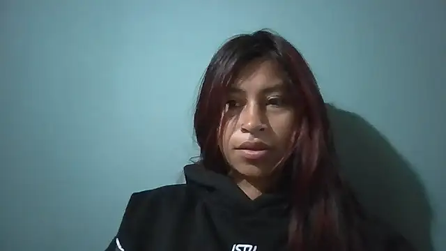 Snapshot of Pocahontas_tw chatting on 11.03.25 Pocahontas tw online show from 11.03.25