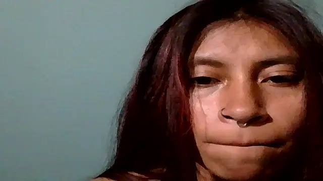 Snapshot of Pocahontas_tw chatting on 11.25.25 Pocahontas tw online show from 11.25.25