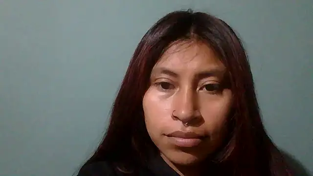 Snapshot of Pocahontas_tw chatting on 11.25.25 Pocahontas tw online show from 11.25.25