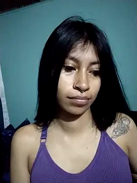 Snapshot of Pocahontas_tw chatting on 12.16.25 Pocahontas tw online show from 12.16.25